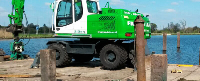 Aanleg Sonse Haven Fred van de Laar Grondbouw, Wegenbouw en Waterbouw uit Sint-Oedenrode