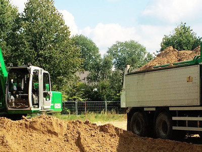 Verhuur van grondverzetmachines en minigravers door Fred van de Laar uit Sint-Oedenrode
