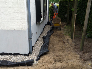 Maarheeze tuin grondwerk en straatwerk incl. bomen verplaatsen